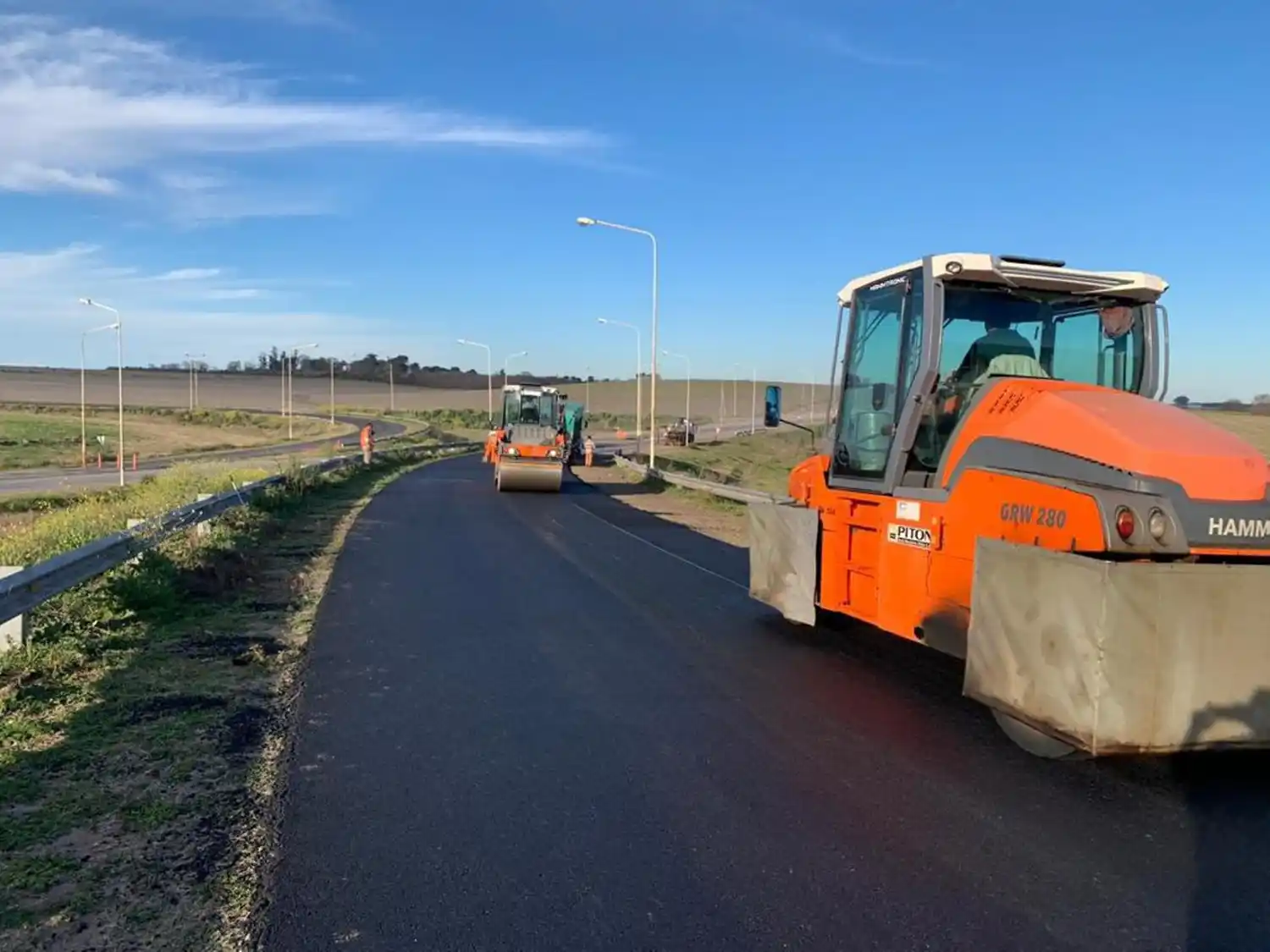 Continúan la obra de reparación de la variante en el ingreso a Victoria
