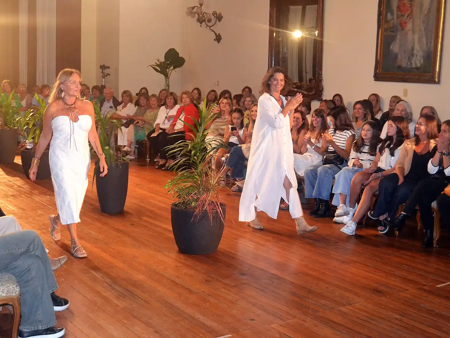 Primer desfile de moda “La Pasarela del Club”