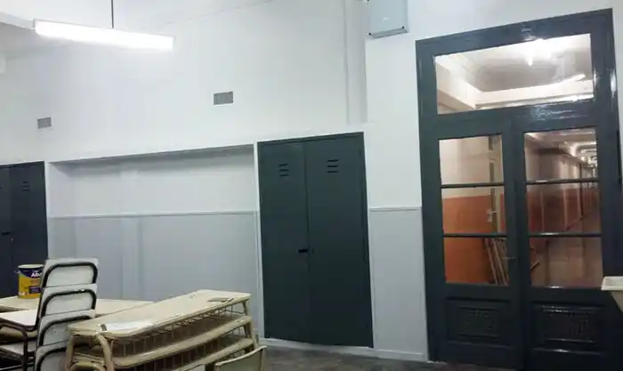 Trabajos de mantenimiento en la Escuela Primaria 1 de San Cayetano