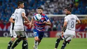 Fortaleza cayó de local ante Colo Colo