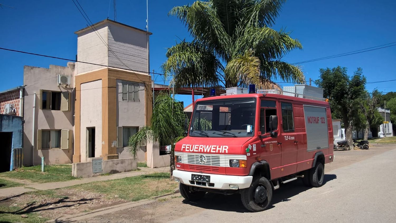 Bomberos Voluntarios recibió la nueva autobomba
