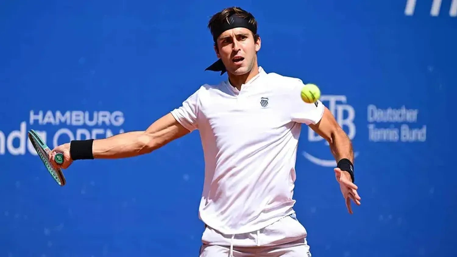 Etcheverry tendrá una dura prueba ante el griego Tsitsipas