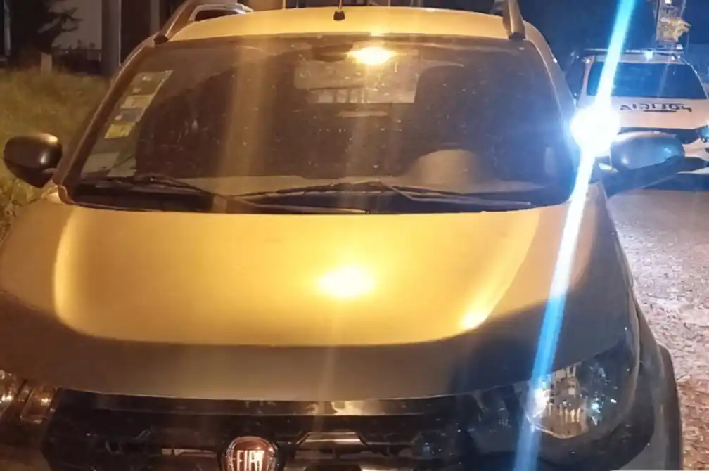 El auto tenía pedido de secuestro tras un robo en la zona de San Martín.