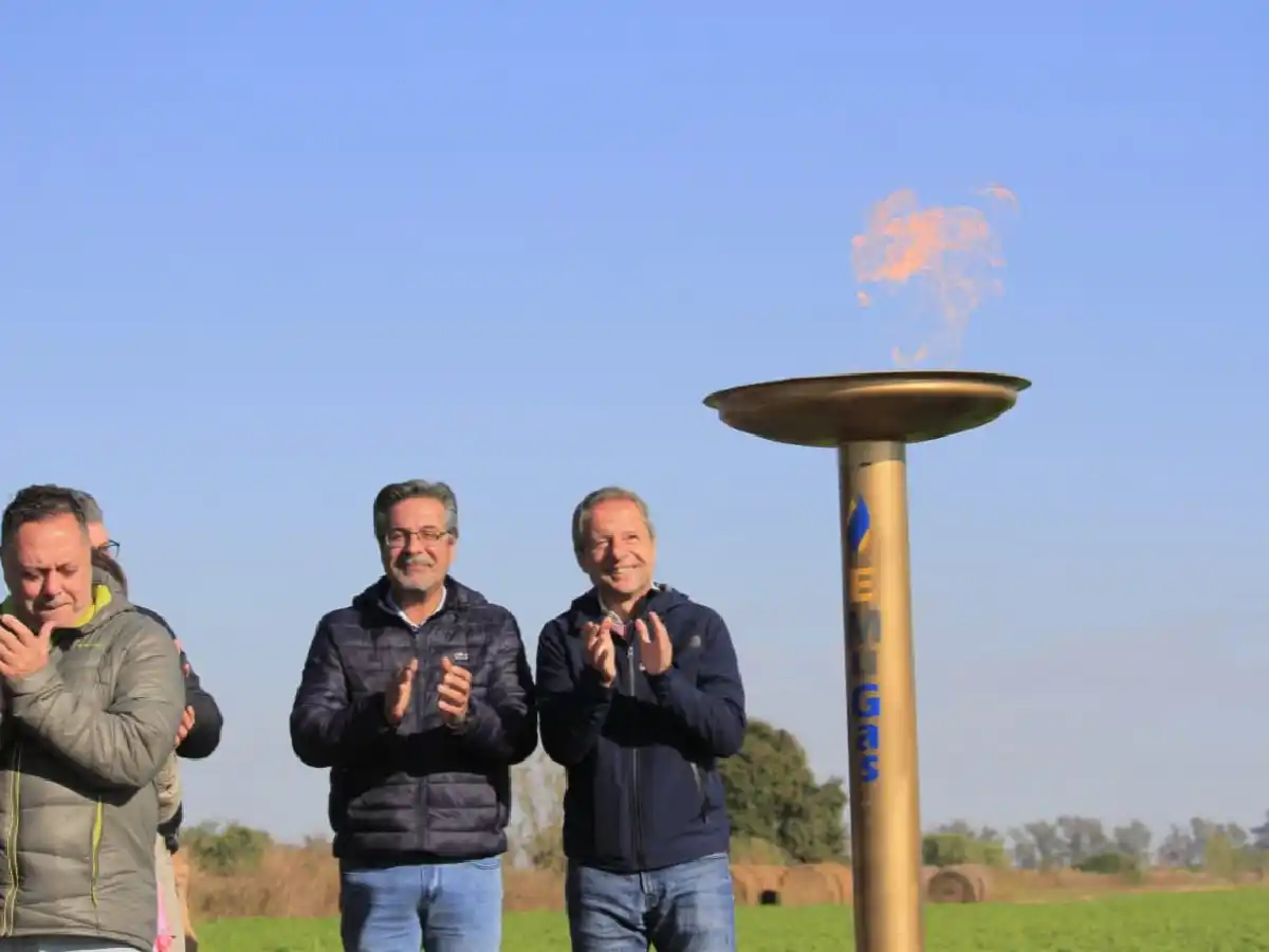 Se inauguró el nexo gasífero a Plaza San Francisco