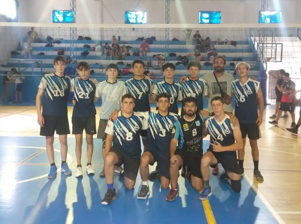 La primera división y el sub16 del vóley masculino del club de Pelota jugaron los playoff de la Asociación Belgranense