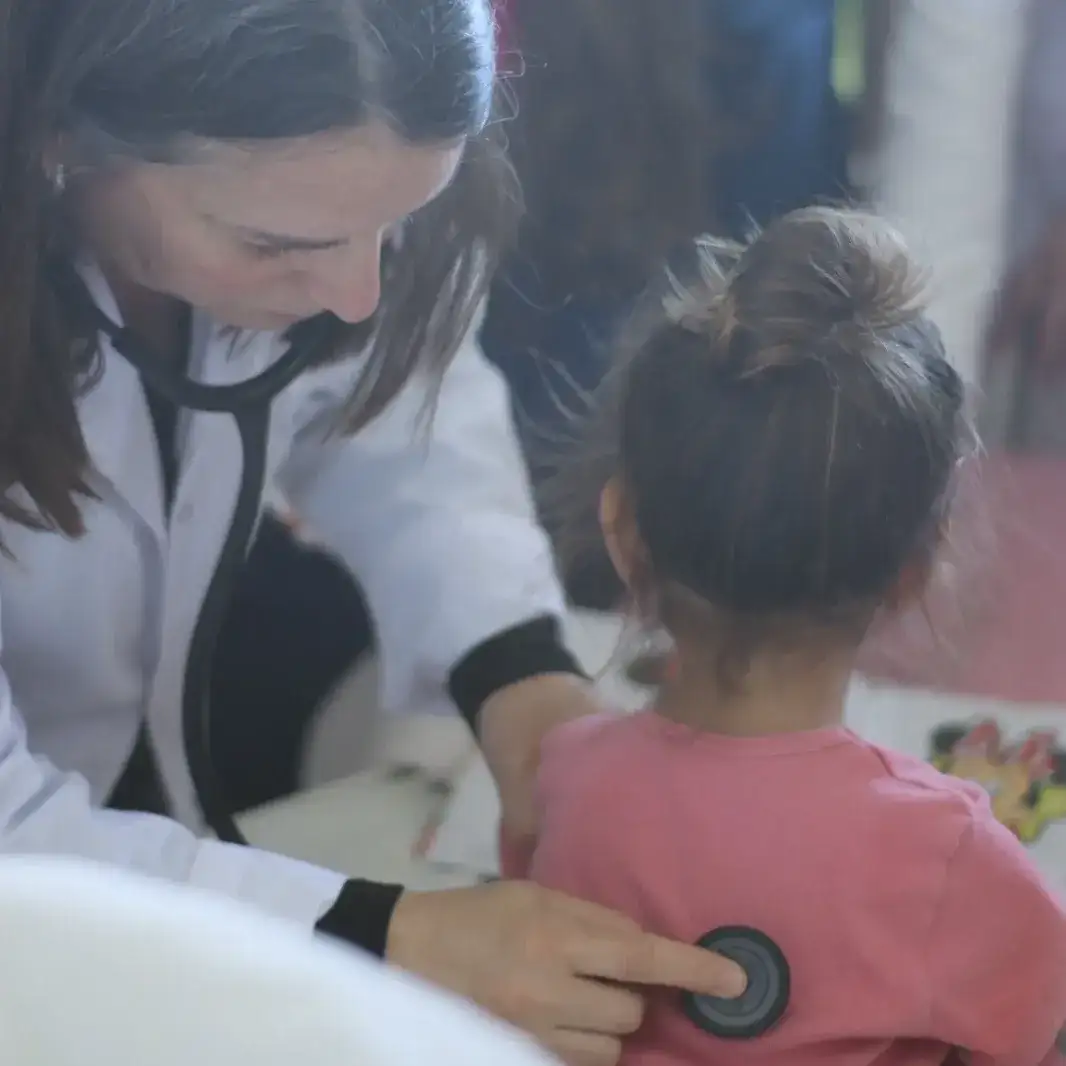 Día del Pediatra: el Hospital Centenario destacó el compromiso con la salud de las infancias