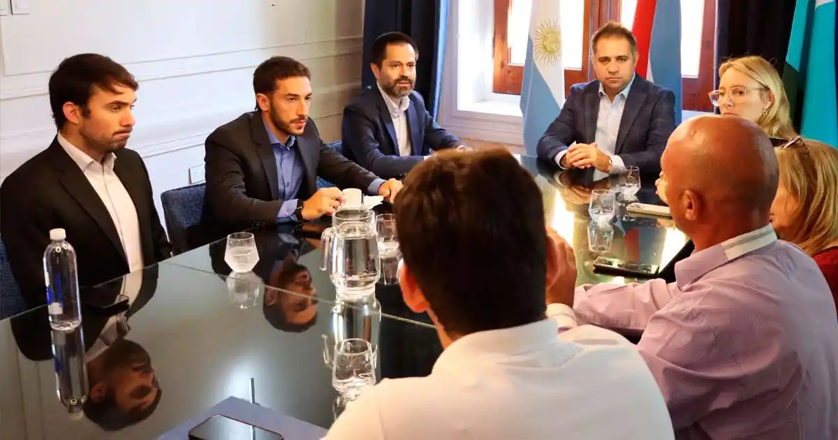 Reunión entre autoridades de Gualeguaychú y de Huawei