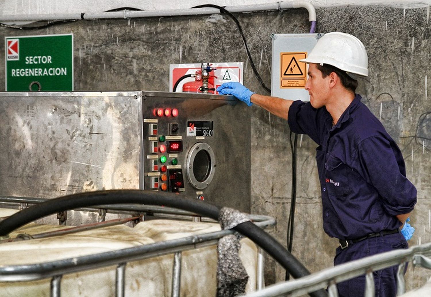 Detectaron restos de PCB en transformadores declorinados