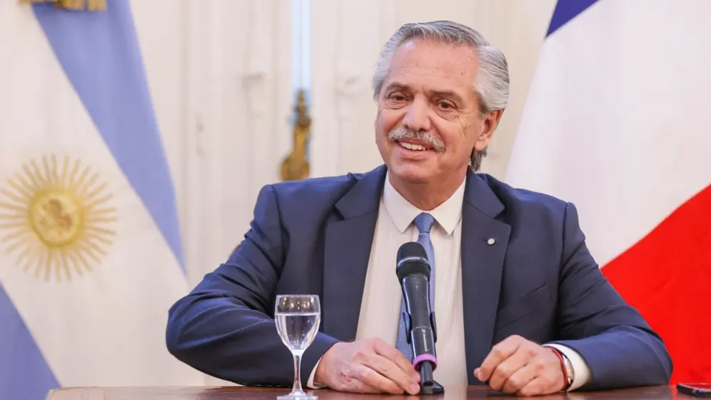 Alberto Fernández se someterá a una endoscopía tras la gastritis erosiva