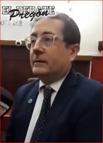 Federico Ántola asumió oficialmente como juez de paz