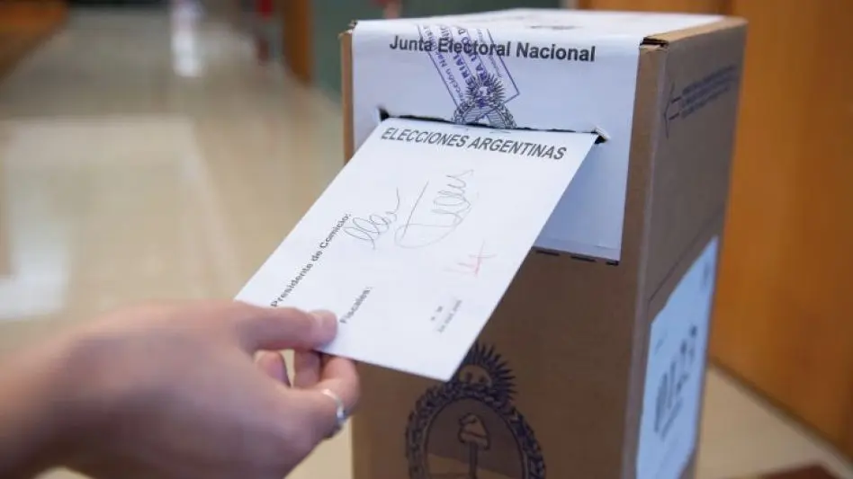 "Tanto en Argentina como en muchos lugares del mundo se buscan respuestas ante los que mandan"