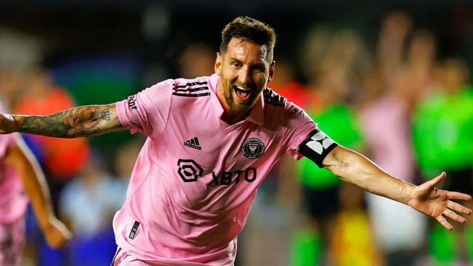 Messi entró y le dio el triunfo a Inter Miami con un golazo en la última jugada