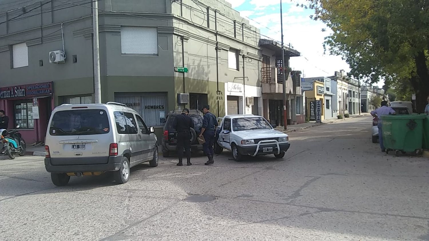 Múltiple colisión de vehículos en pleno centro de la ciudad