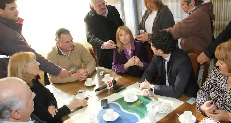 En Baradero, Álvarez Rodríguez prometió la comisaría de la mujer de San Pedro