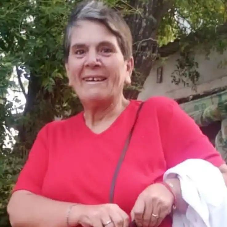 Solidaridad y esperanza: Vanesa Albarenque recibió la grúa levanta personas que necesitaba