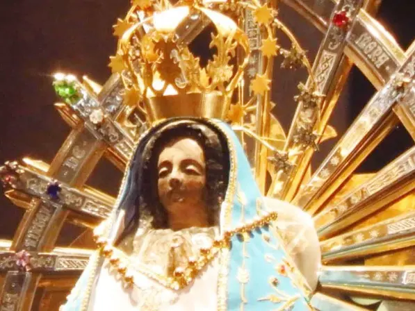 La Virgen de Itatí llega desde Corrientes para celebrar a Nuestra Señora de Luján