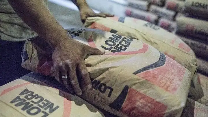 Deberán donar leche en polvo y realizar tareas comunitarias por robar bolsas de cemento