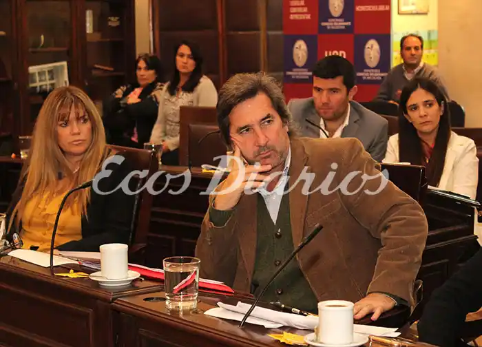 Definen los temas para la  sesión que se realizará mañana