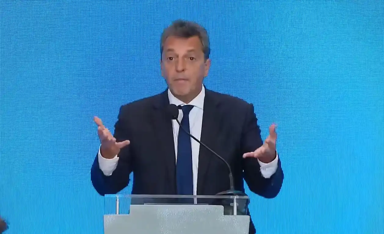 Massa: "Estamos listos para que la FIFA anuncie que Argentina será sede del Mundial Sub 20"