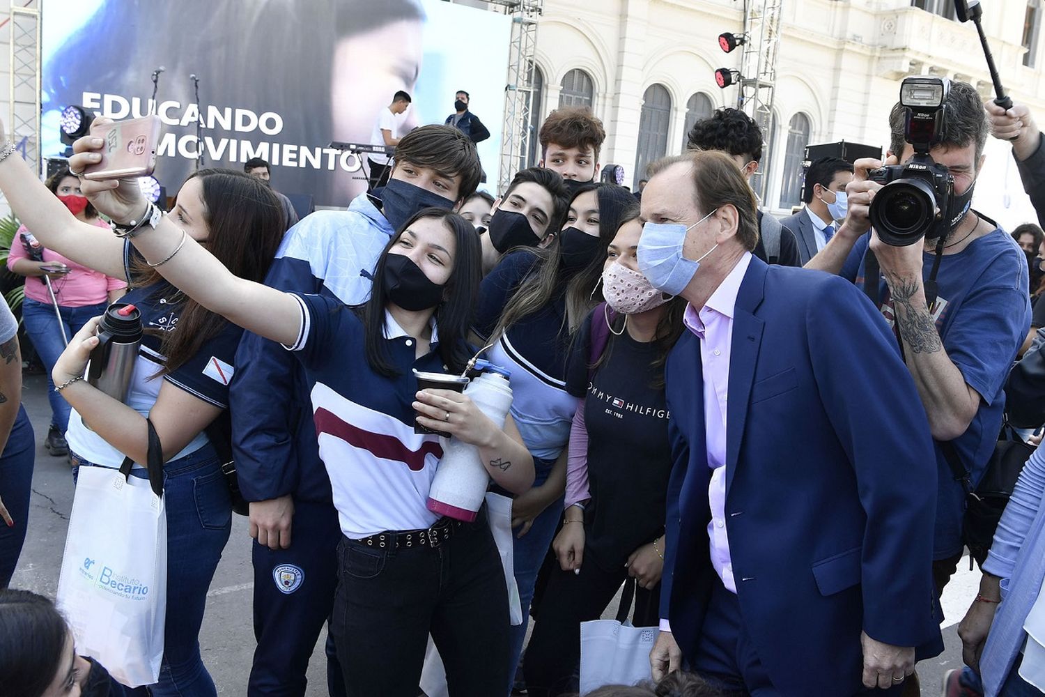Bordet: "Las habilitaciones irán en concordancia con las del Gobierno Nacional"