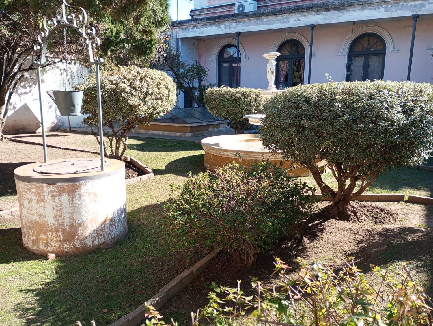 De la decadencia a la restauración: así quedó el patio Interno del Palacio municipal