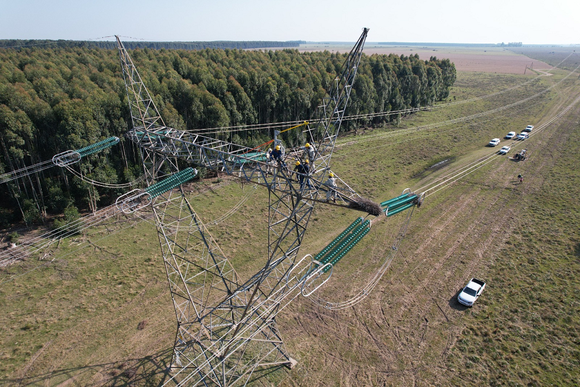 Salto Grande se mantuvo en servicio y contribuyó a la recuperación del Sistema Eléctrico
