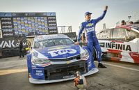 Canapino acentuó su dominio ganando la final