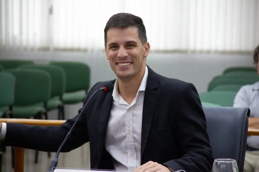 El Concejo votó la renuncia de Leo Viotti, intendente electo, a su banca en el Legislativo