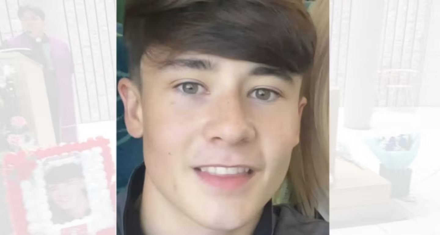 El adolescente murió tras inhalar el gas de un desodorante.