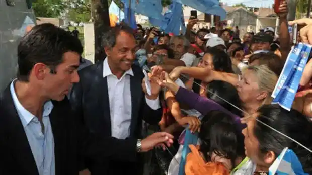 Scioli en Salta: "Se acuerdan del norte del país sólo en campaña" 