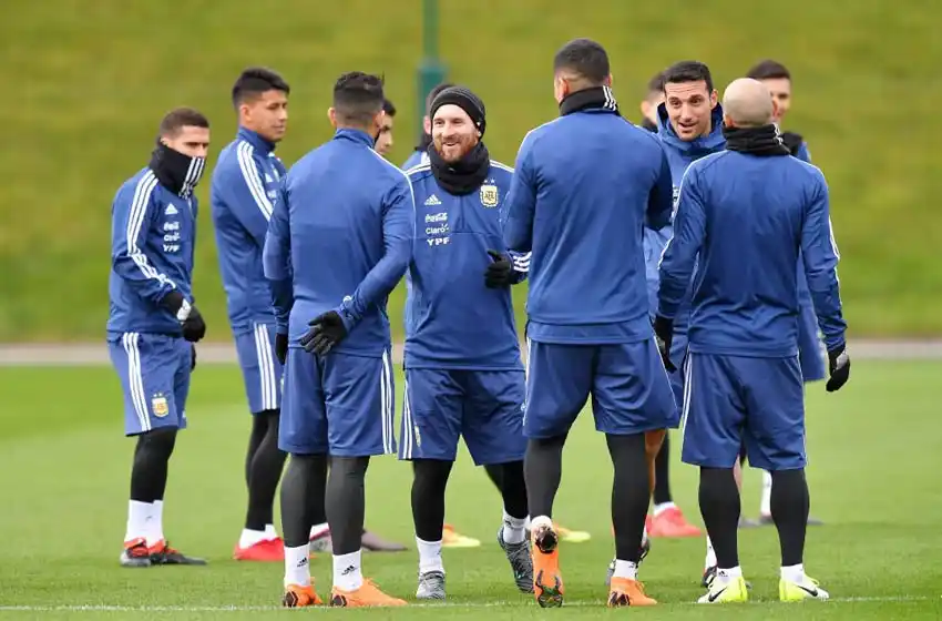 Sampaoli y un primer ensayo con sorpresas