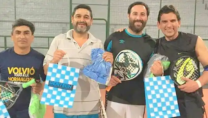 Más campeones en el padel
