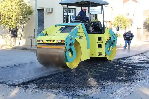 Comenzaron los trabajos de repavimentación de calle Bolívar