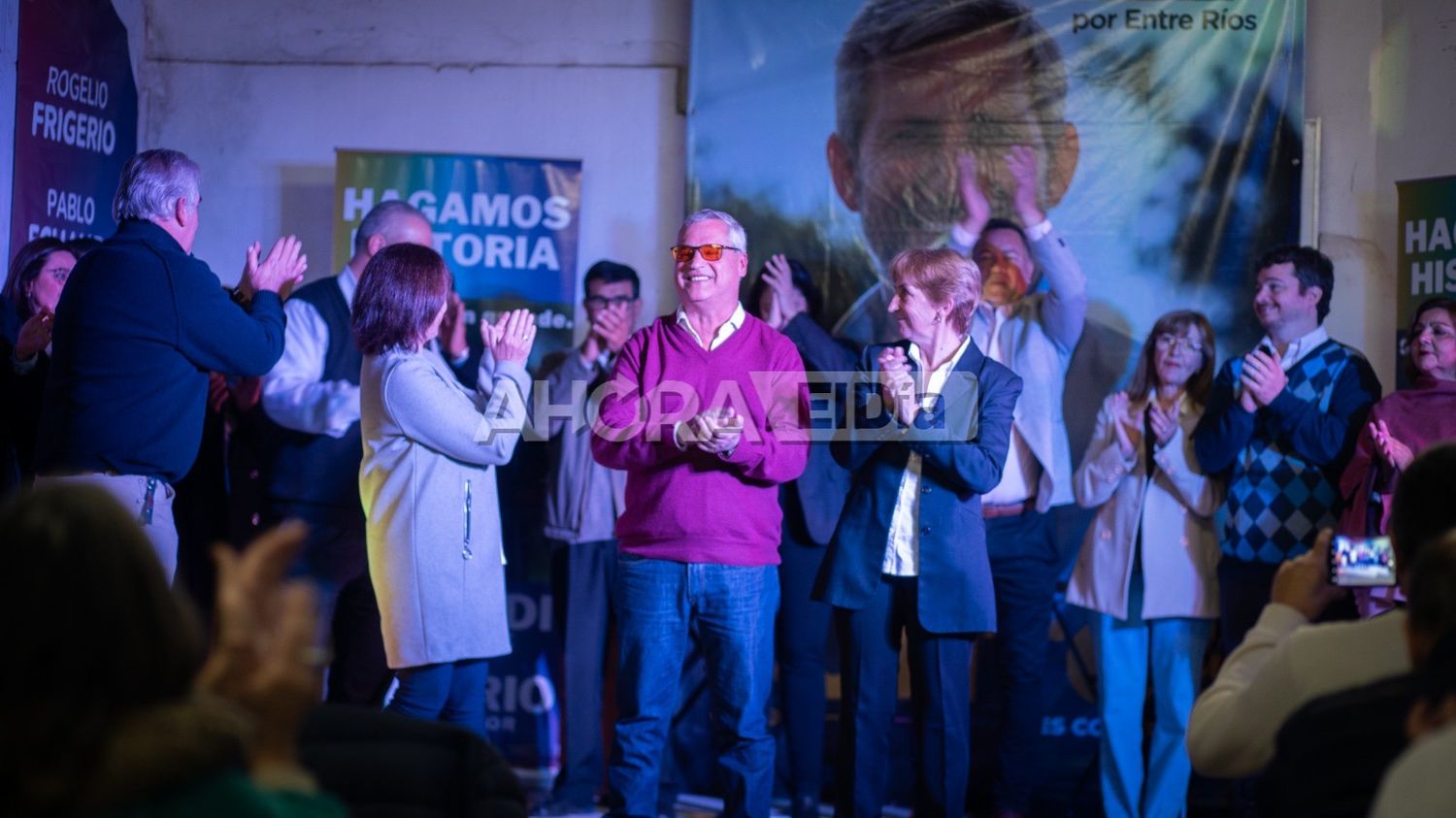 Acompañado por un importante grupo de vecinos, Pablo Echandi lanzó su campaña en búsqueda de la intendencia