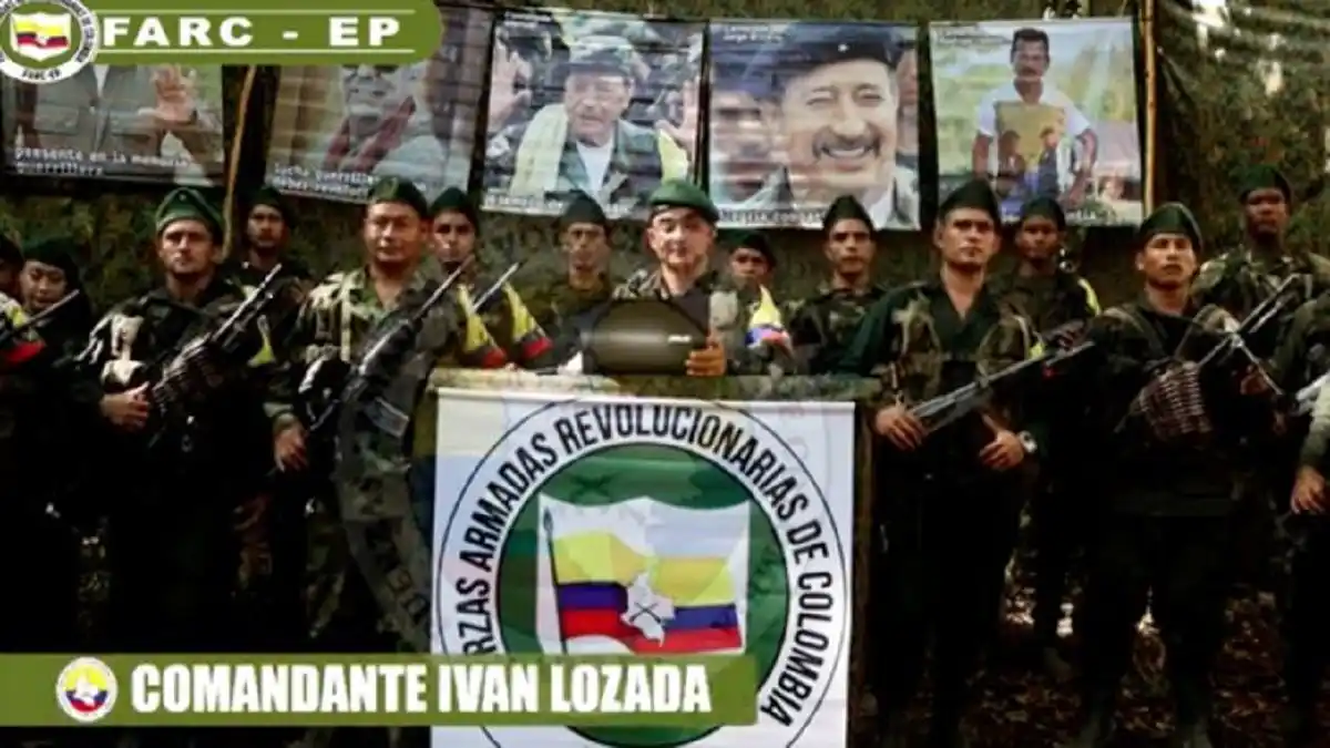 ¡NO ESTÁ MUERTO! Alias Iván Mordisco anuncia cese al fuego en vísperas de diálogo de paz en Colombia