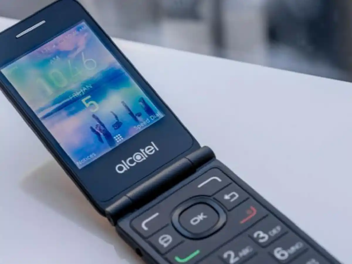 WhatsApp llega a celulares sin pantalla táctil: cuándo y en qué modelos