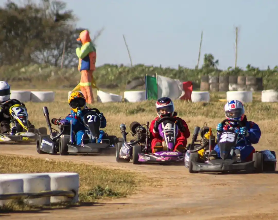 Fierro a la Tabla: Teo Del Valle, nuevo protagonista del Karting Regional Lezamense