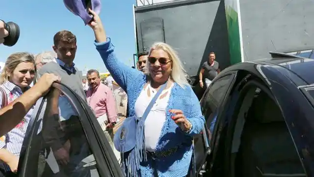 Elisa Carrió: "Si nosotros ganamos la próxima elección, las inversiones en 2018 serán enormes" 