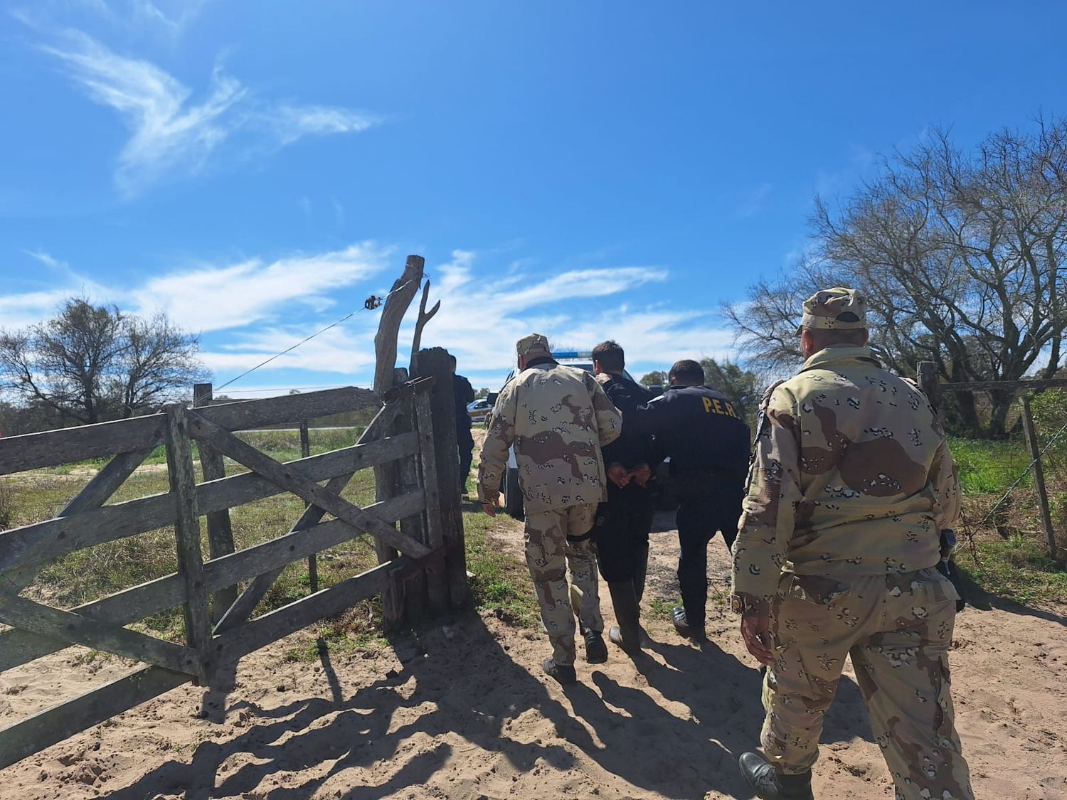 Declararon los dos cuatreros perseguidos en helicóptero y buscan a uno más que está prófugo