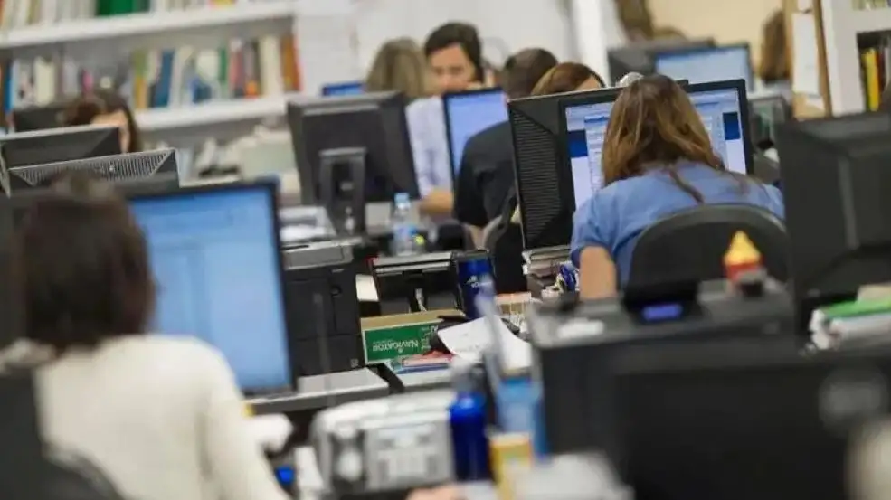 En lo que va del año, se perdieron más de 15 mil empleos en la administración pública