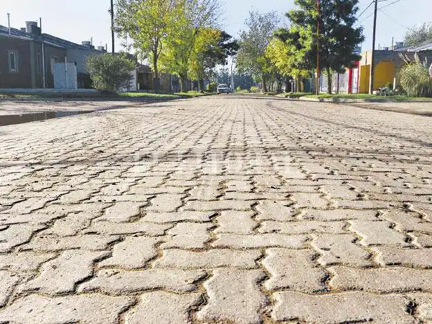 Desde 2012, se inauguraron 8 cuadras de pavimento por mes en la ciudad