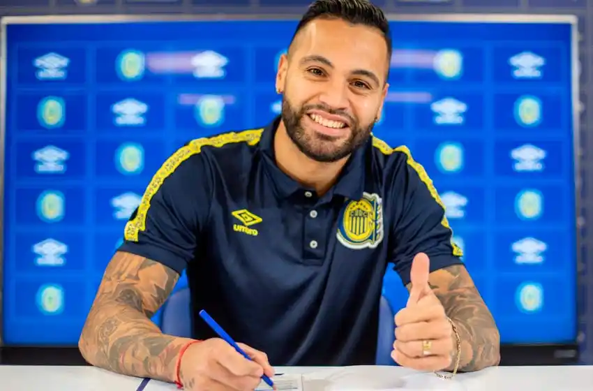 Rosario Central presentó a Julián Velázquez como nuevo refuerzo