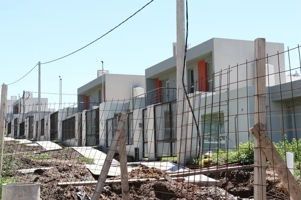 Uocra advirtió sobre posibles ocupaciones y saqueos en casas del Procrear