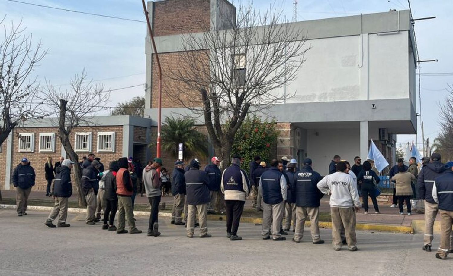 Conflicto laboral en la municipalidad de Devoto.