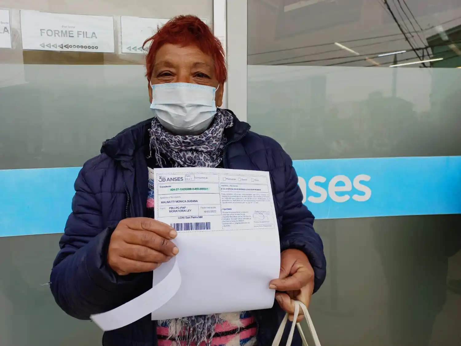 Se jubiló Mónica Malnatti, la mujer que se había encadenado en la Municipalidad