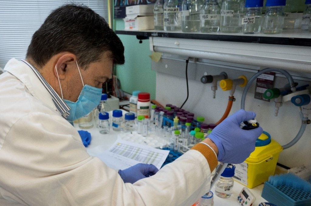 Desarrollan un test que detecta anticuerpos contra el COVID-19 en la orina