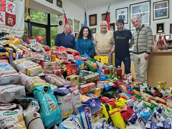 CINESPA25 reunió media tonelada de alimentos para comedores locales