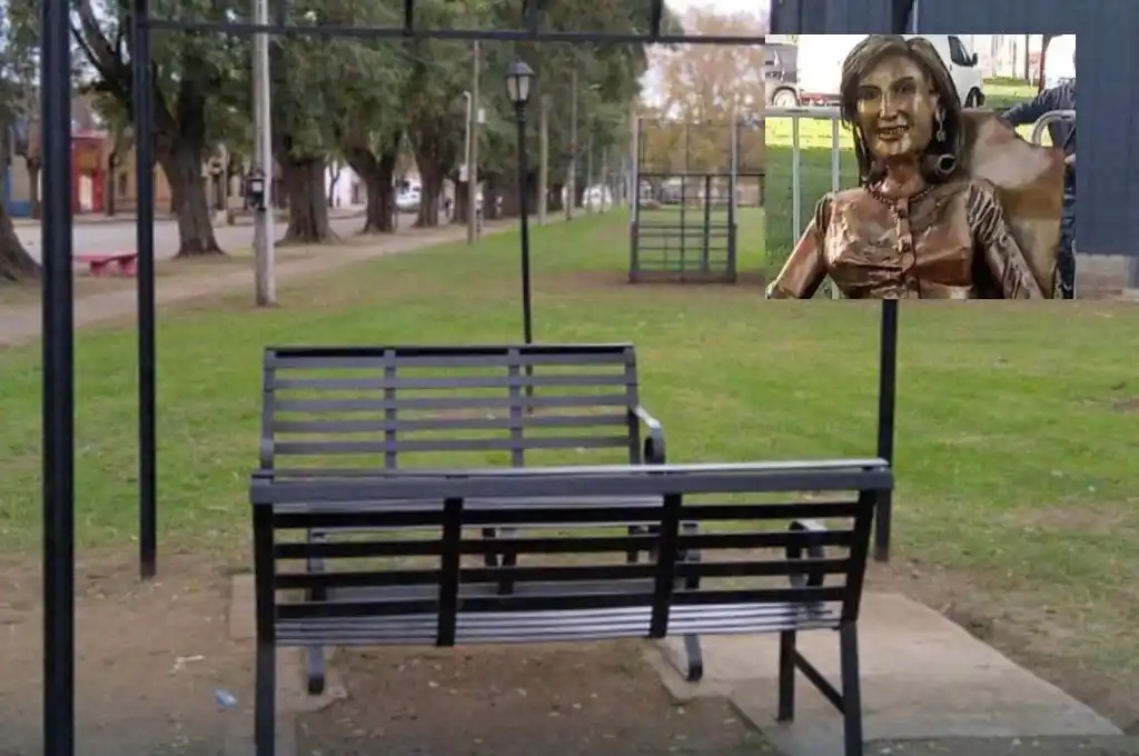 Tras la polémica, Villa Cañás le dijo adiós a la estatua de Mirtha Legrand