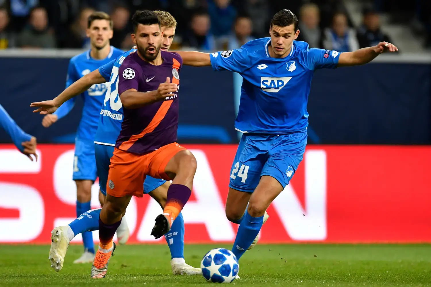 El City lo dio vuelta con uno de Agüero