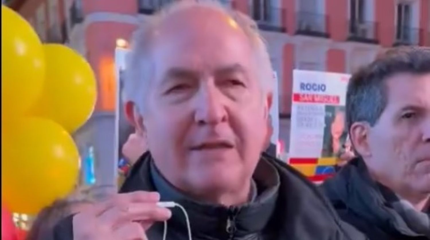 DURANTE VIGILIA EN MADRID, pidieron liberación de los presos políticos venezolanos (VIDEO)